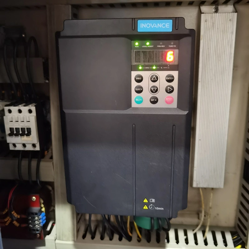 Haitian-Plastic-Injection-Machine-Plastic-Daily-Necessities-Molding-90ton-Injection-Molding-Machine (4)