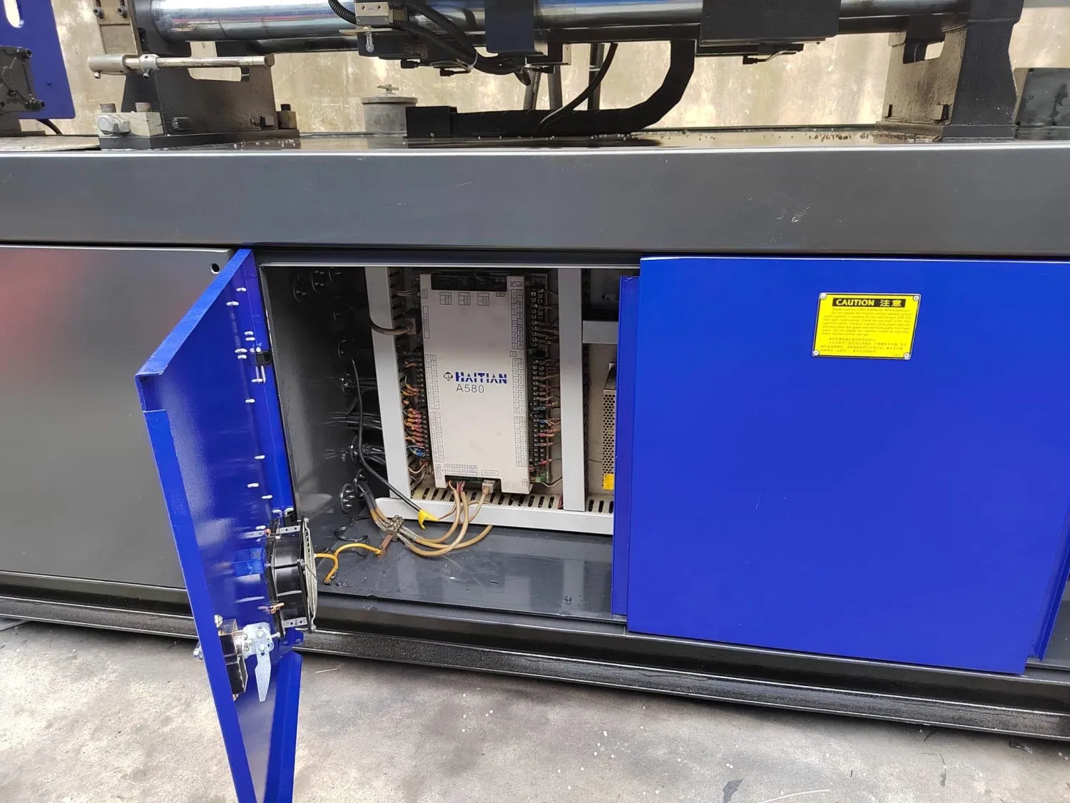 Good-Price-Horizontal-Haitian-320ton-Plastic-Injection-Molding-Machine-Ma3200